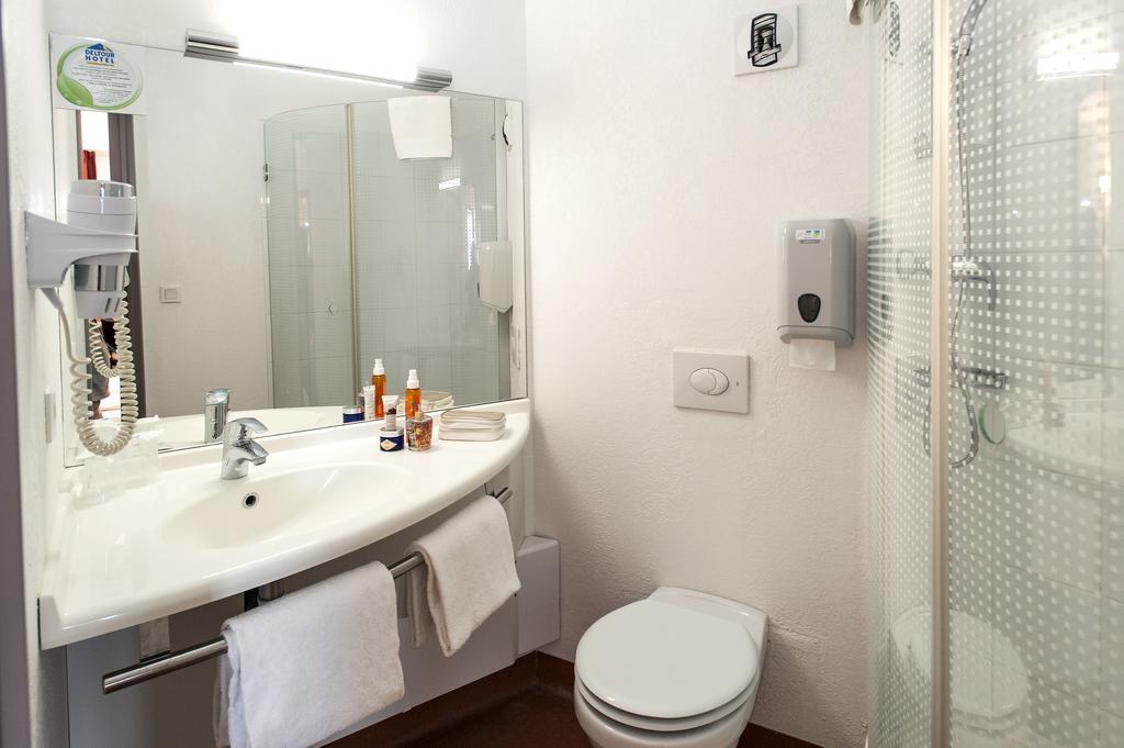Deltour Hotel Le Puy En Velay Brives-Charensac Quarto foto